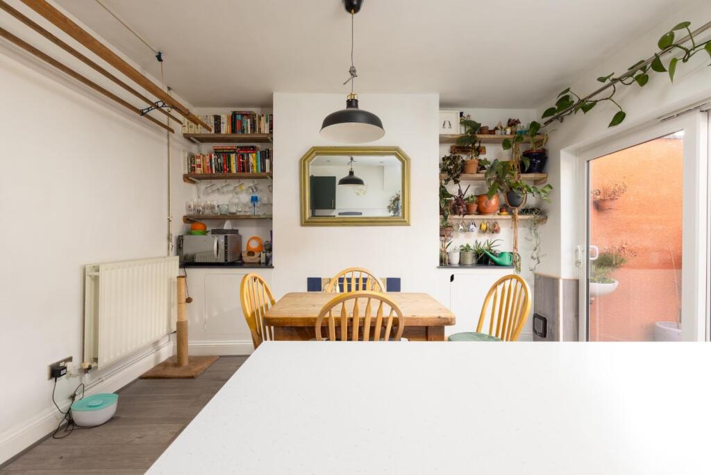 9 York Street, BS5-21.jpg