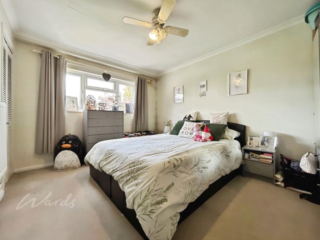 bed 1