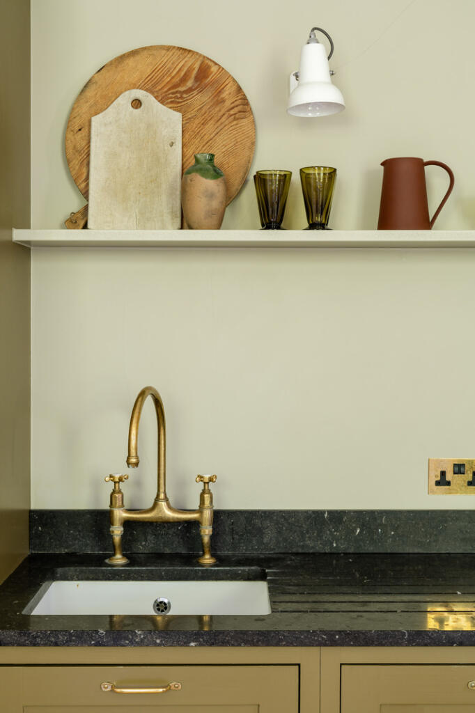 280668 - Greenwood Road, London E8 - high res -...