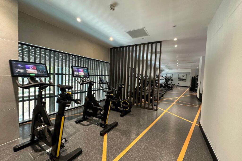 white-city-living-devlopment-gym (2).jpg