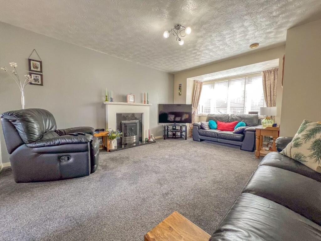 Launceston Drive - Image-31.jpg