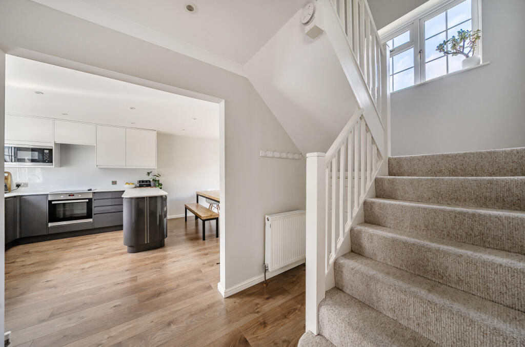 1315624-10-685af6...