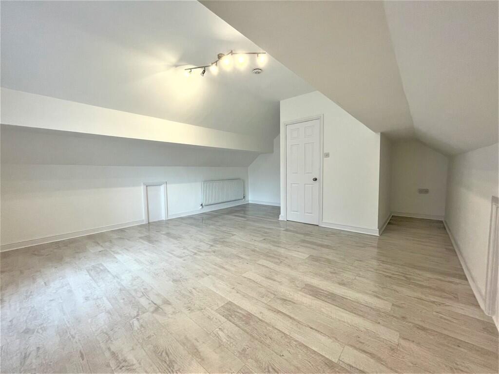 19 GG IMG_39839_2...