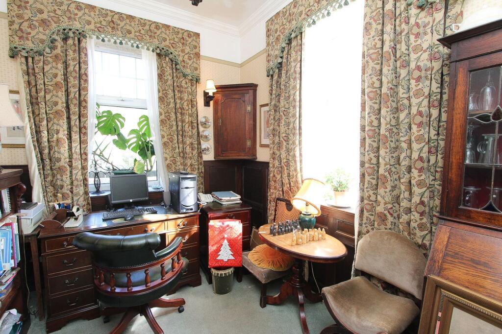 Study/Bedroom  4