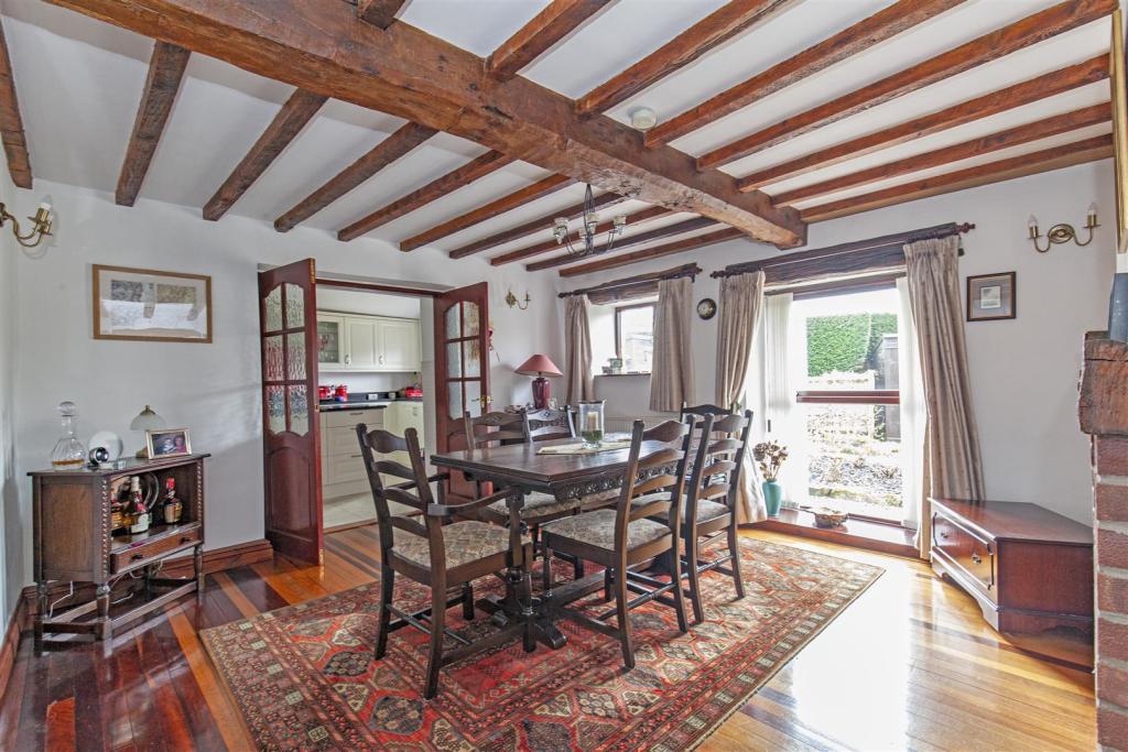Dining Room-1.jpg