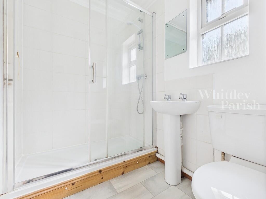 CAM01327G0-PR0260...