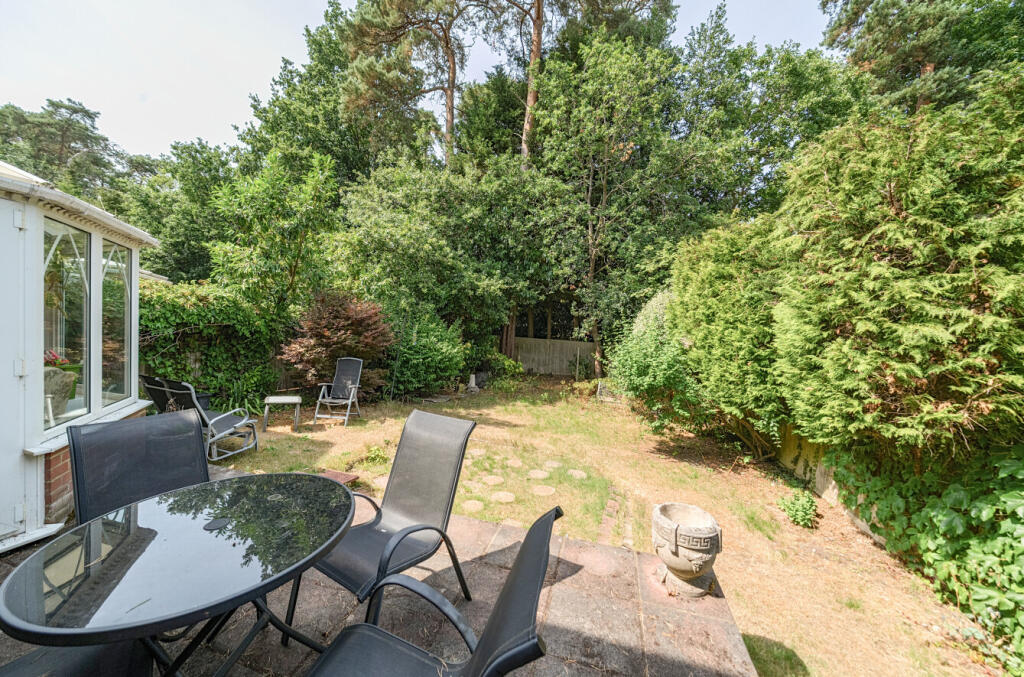 1329511-11-689368...