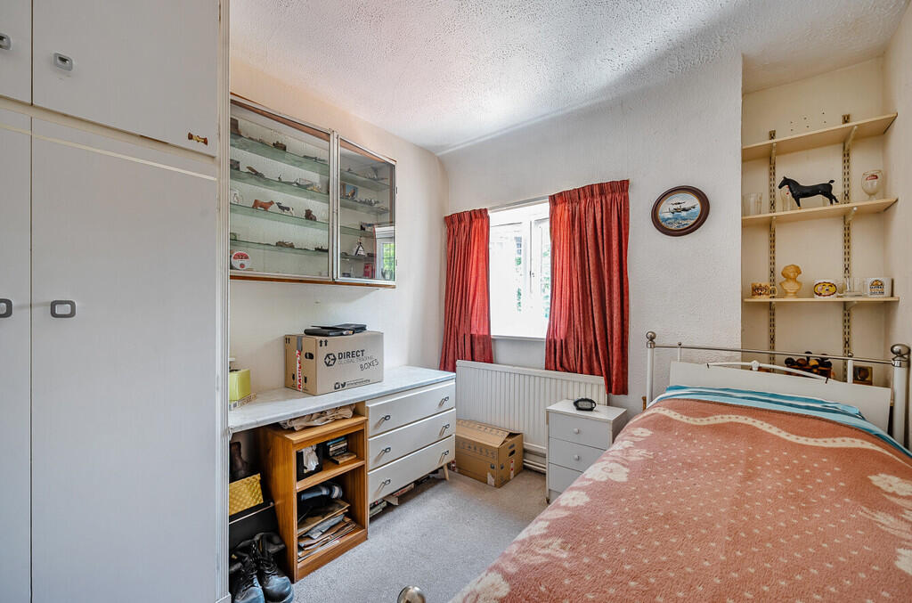 1296212-15-683700...