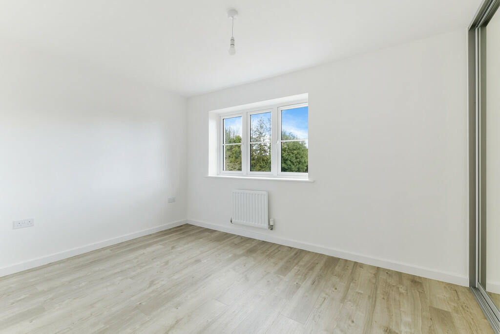 ANNING CLOSE, 5 (...