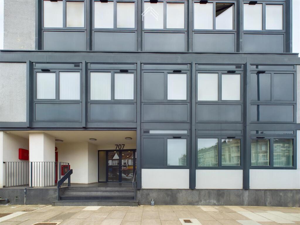 Building.jpg
