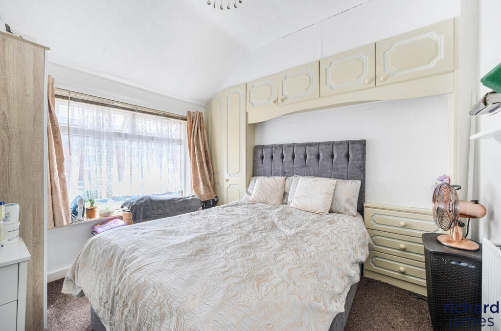 b1f3075e32954d9b95af466eaa38964a