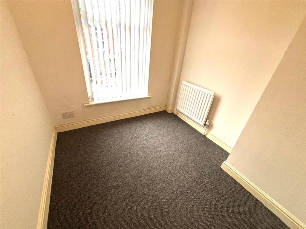 BEDROOM 3.jpeg
