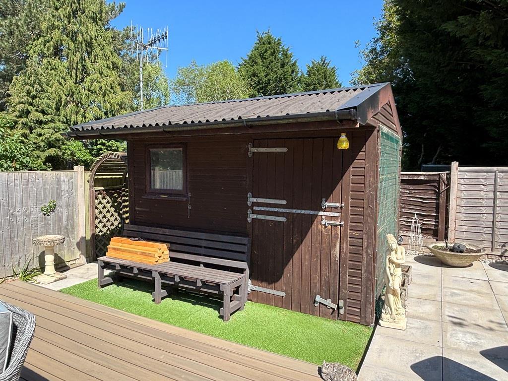 Workshop/Home Office