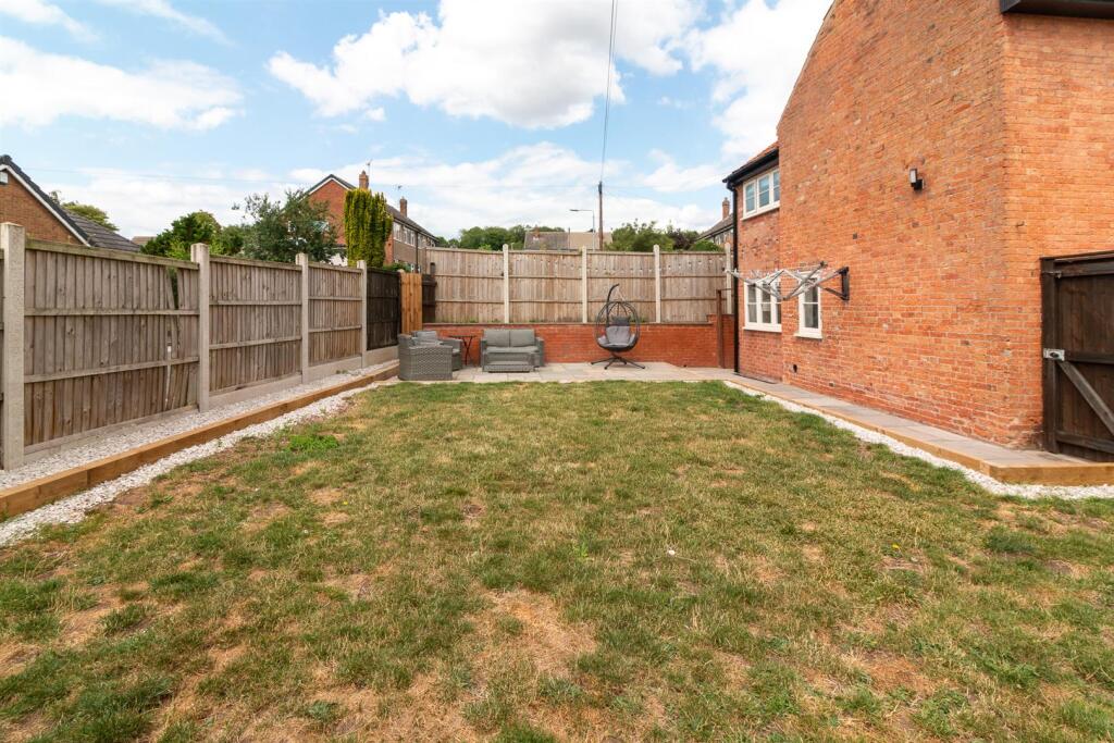 OUTSIDE - FRONT &amp; SIDE