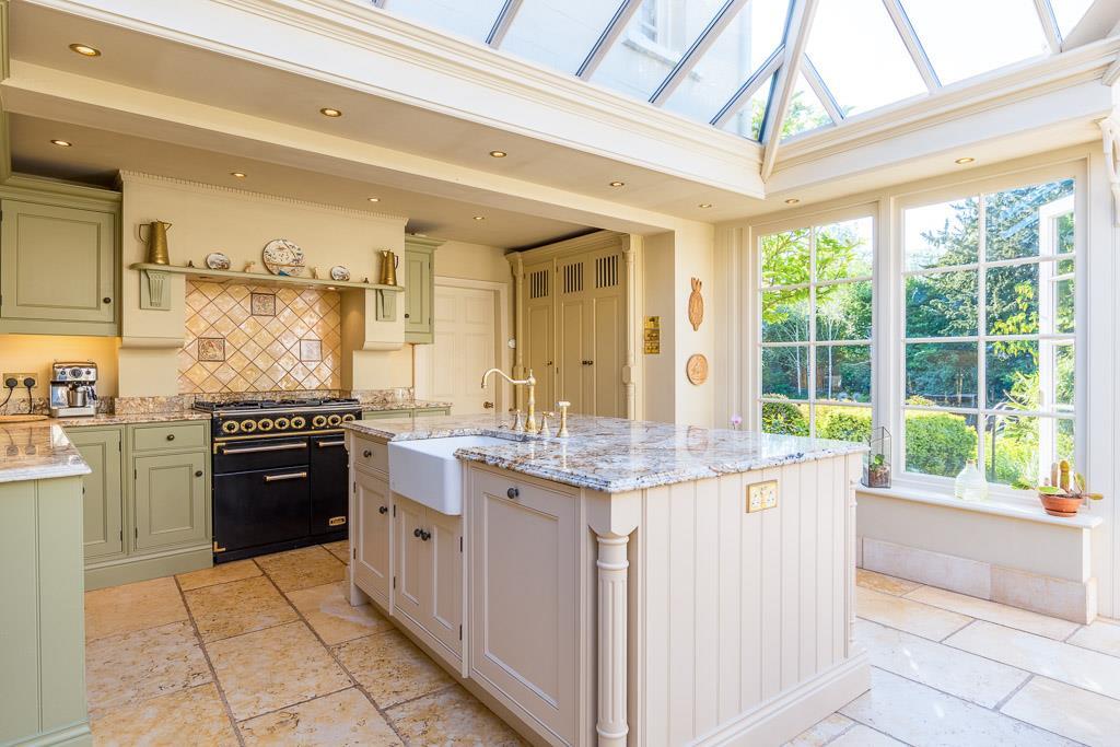 251 High Street-2.jpg