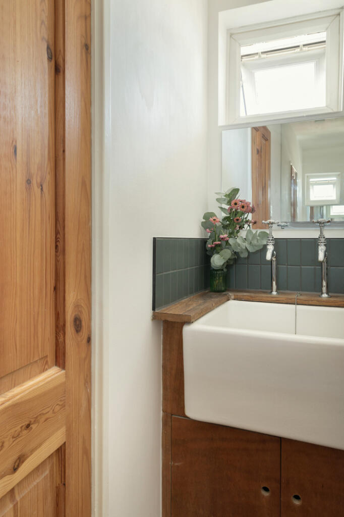 187605 - PAKENHAM-HOUSE-HIGHRES-35.jpg