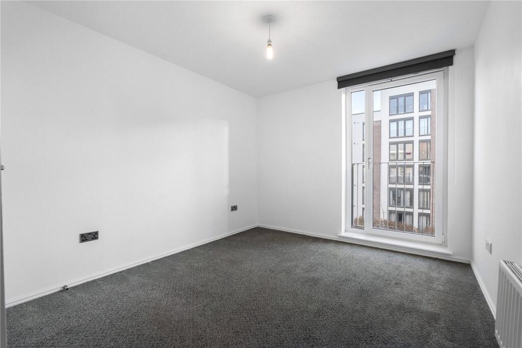 Arneil Place 10