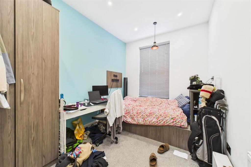 Flat 1 | 1 - 3, Old Church Road Clevedon, North So