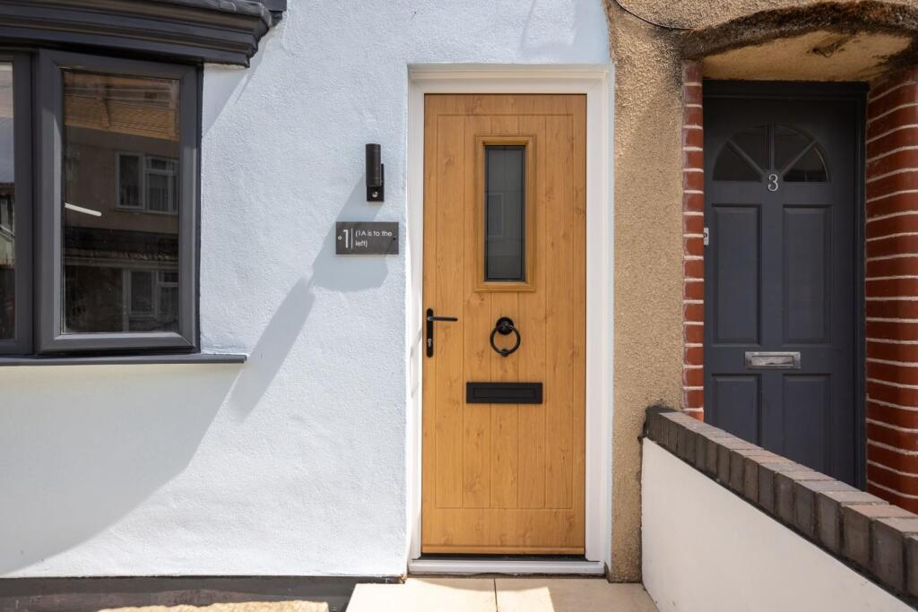 1 Sherbourne St, BS5-24.jpg