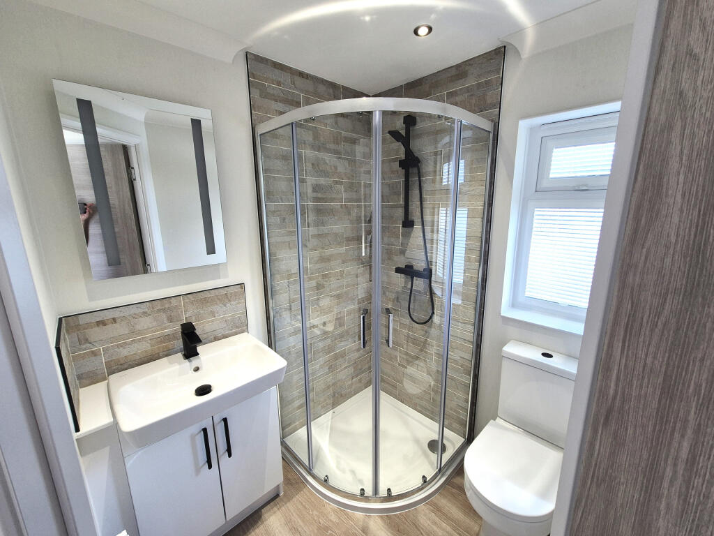 BATHROOM1