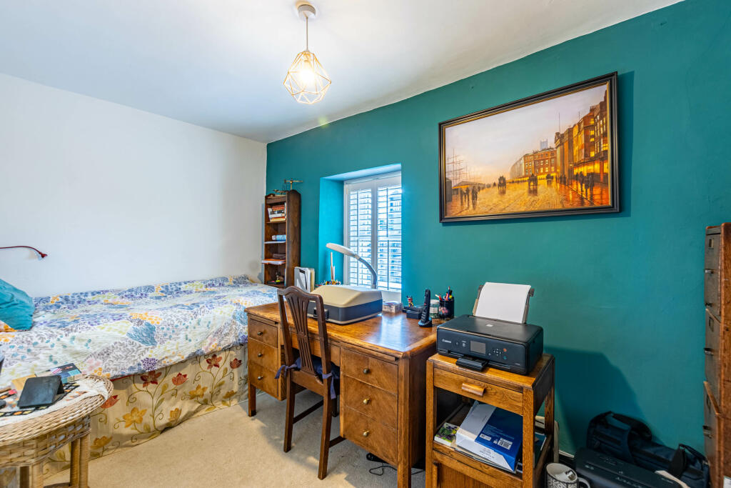 bedroom3
