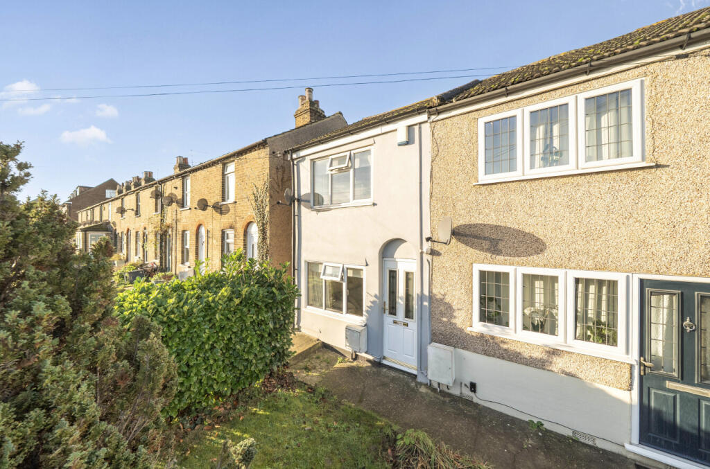 Main Road, Sutton At Hone, Dartford, Kent, DA4