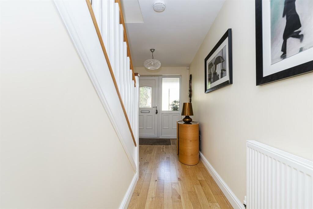 Bramleys Estate Agents - Long Lane - Honley (47).j
