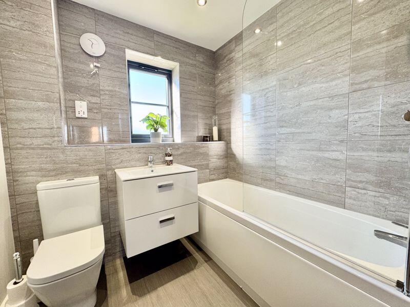 Family bathroom