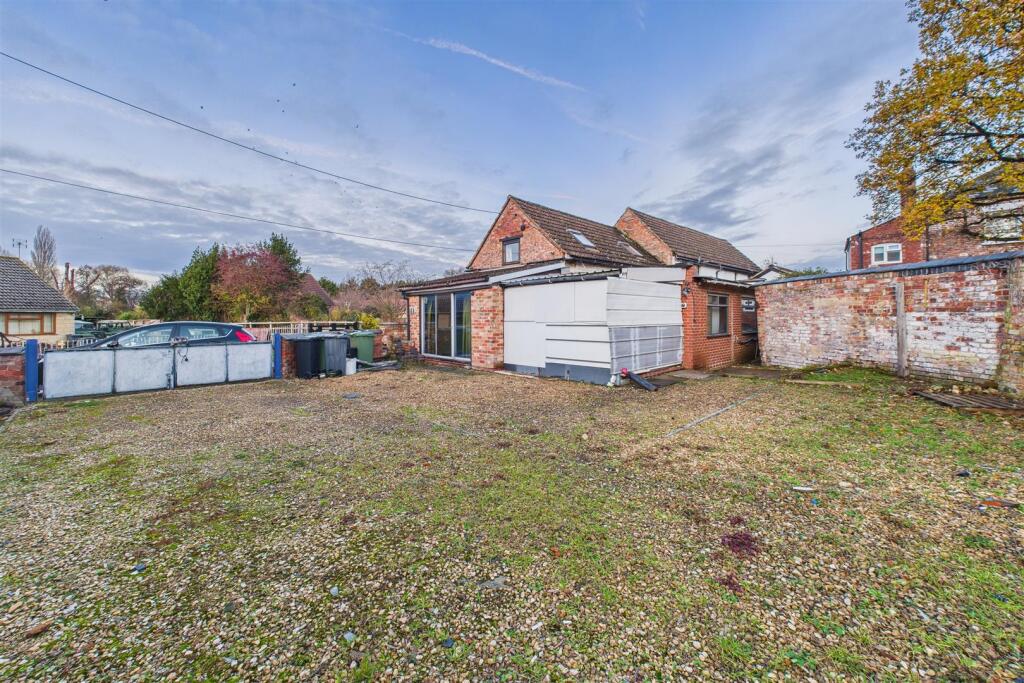 Georgia House, Cambridge, Gloucester GL2 7AL | Fre