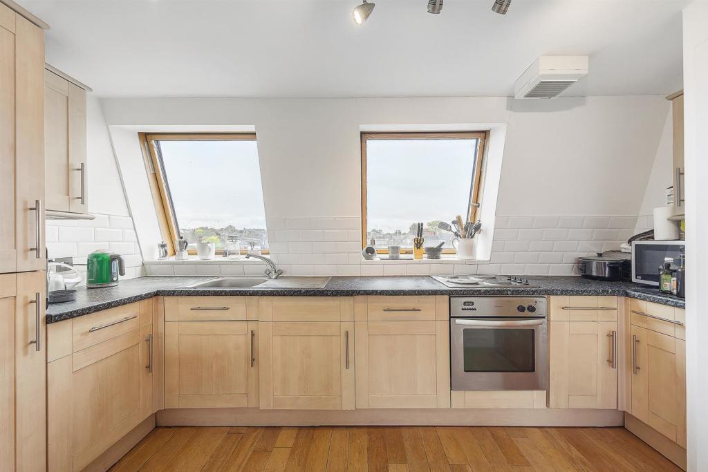 Kitchen.jpg