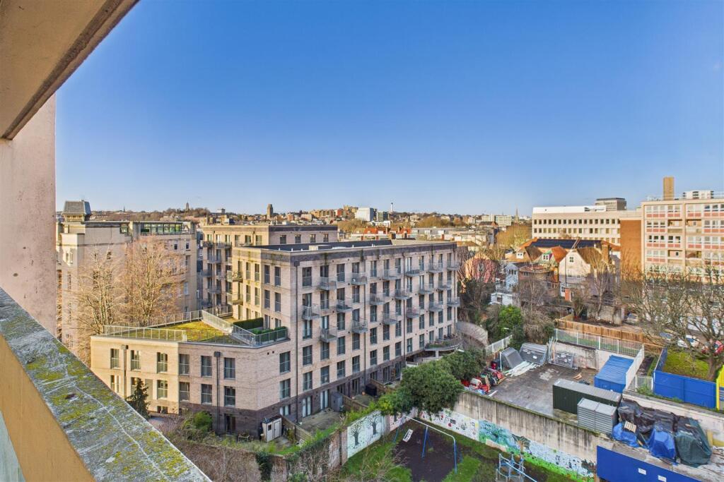 54 Francombe House, Redcliffe, Bristol BS1 6TB | L
