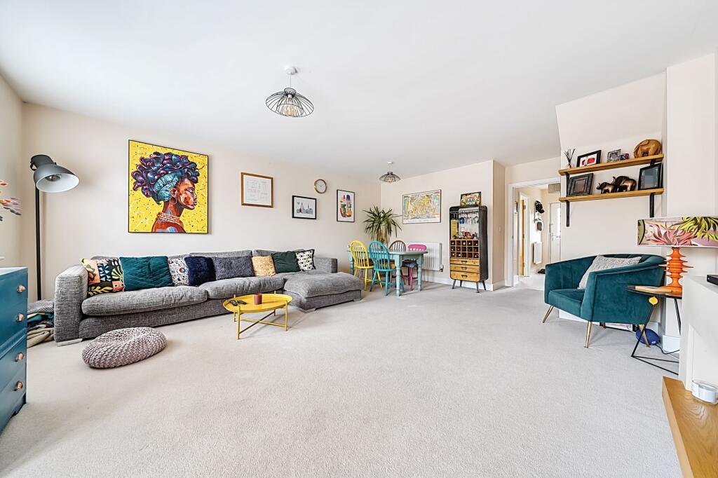 Living Room/ Dining Room