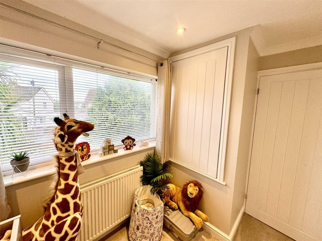 BEDROOM 3