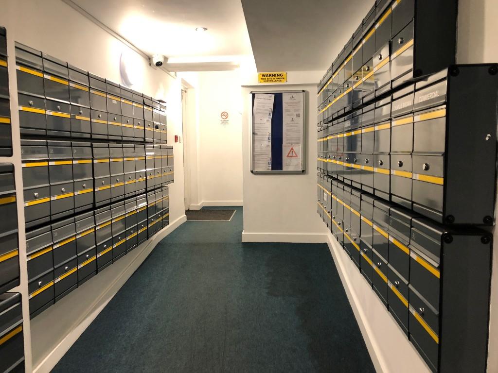 Mail