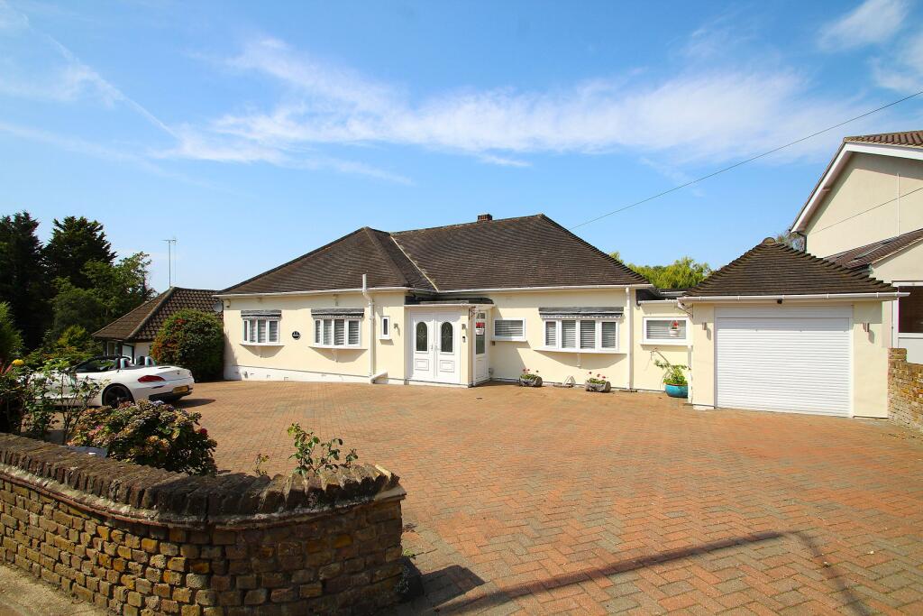 Tredinnock, Orange Tree Hill, Havering-atte-Bower, Romford