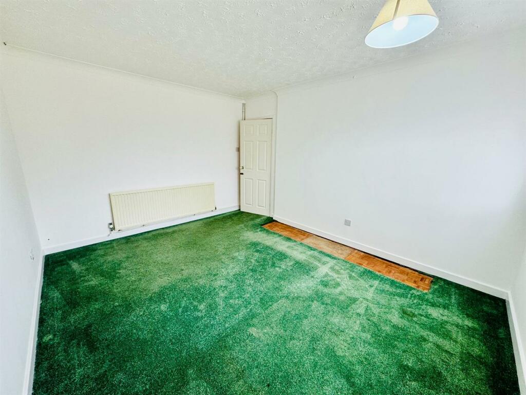 WhatsApp Image 2024-09-19 at 11.00.51.jpeg