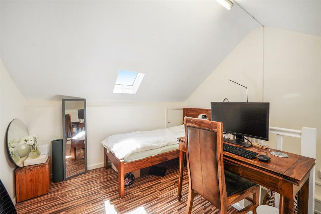 39 Greenford Road - oS34LmCmi8KjMTbhPKvS.jpg