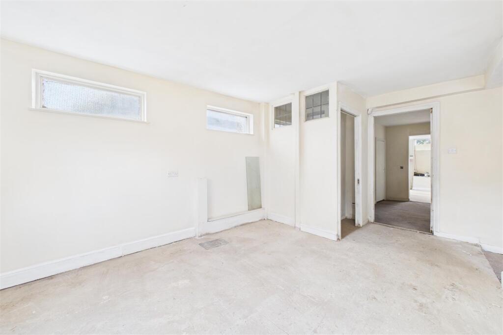 64 Chelsea Road, Easton, Bristol BS5 6AT | Freehol