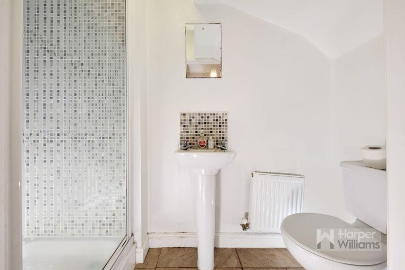 Cloakroom/WC