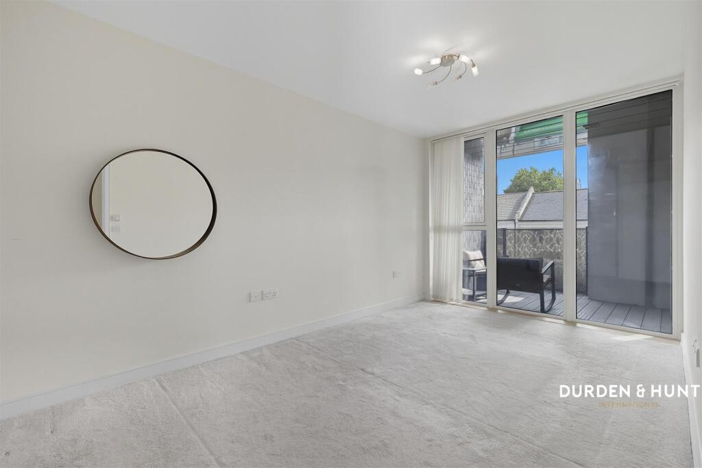 Cleveland Park Avenue