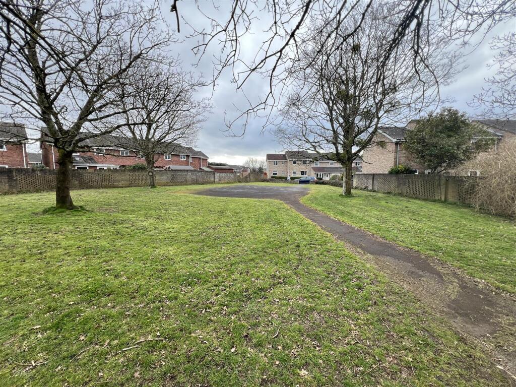 2 - Land for Auction, Nailsea, Bristol.JPG