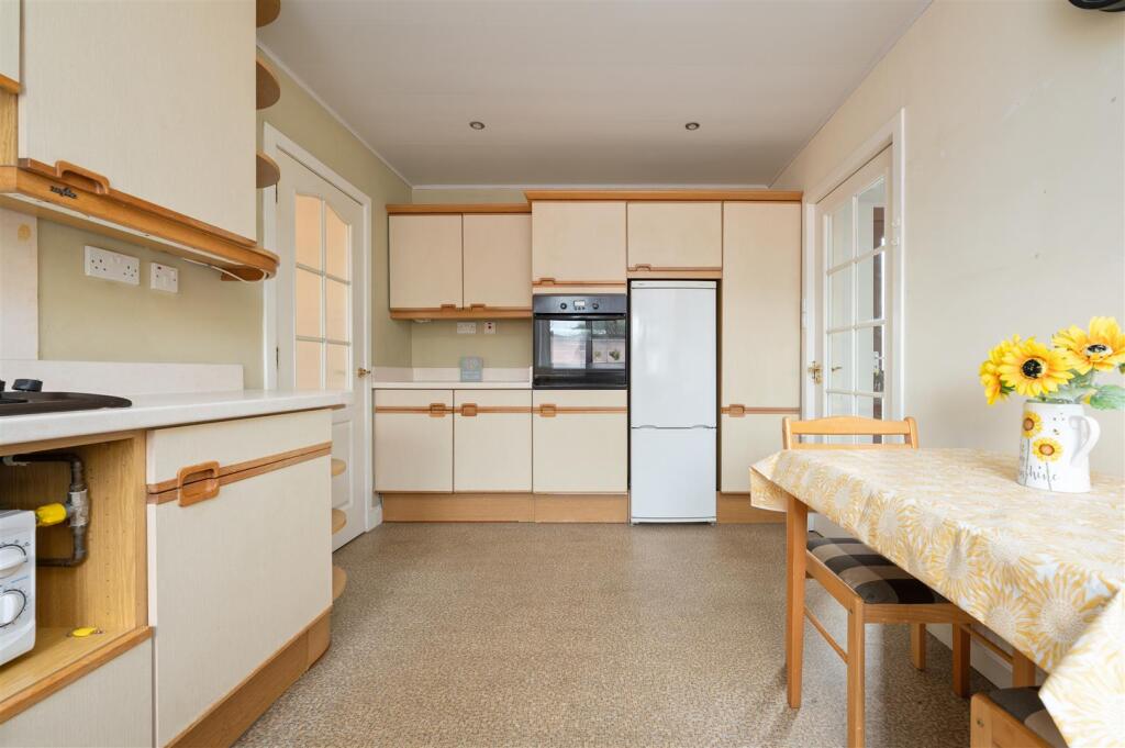 16BogwoodDrive019.JPG