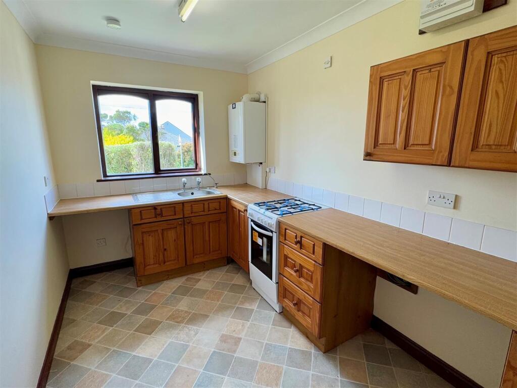 1 Wayside Court Kitchen