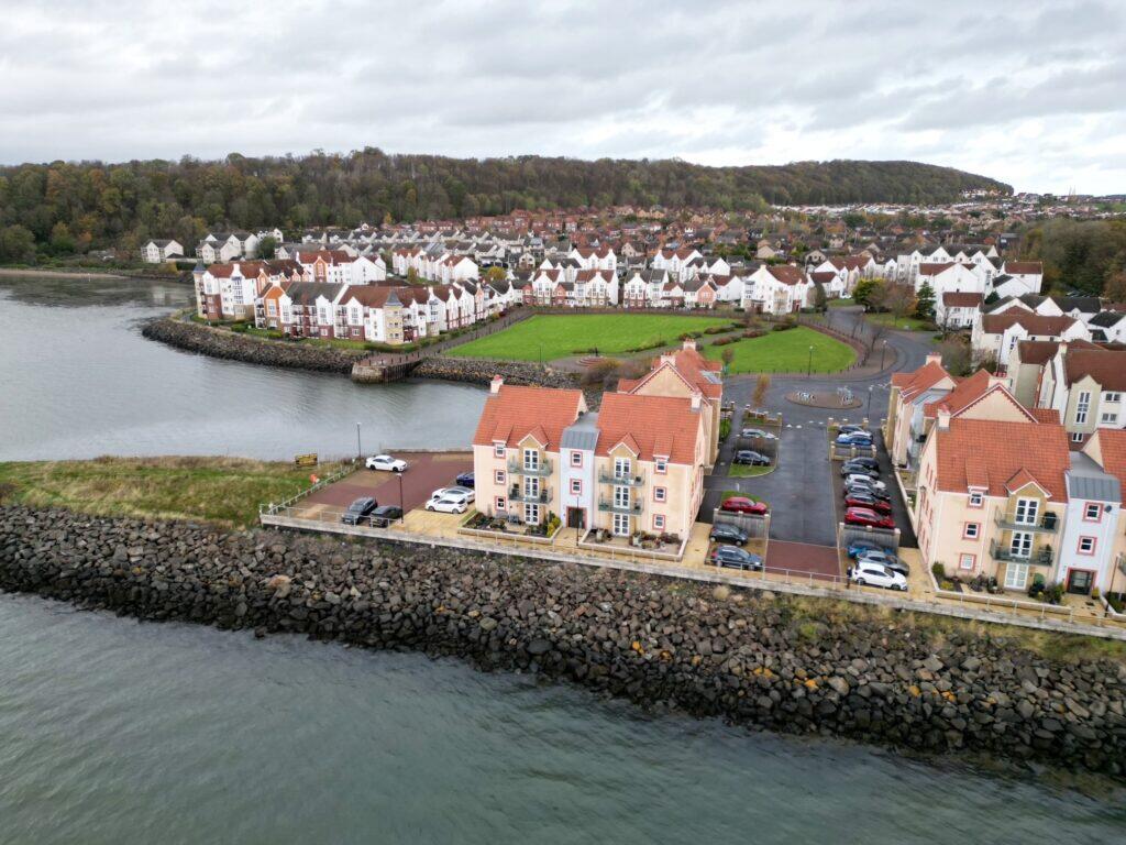 DRONE FROM RIVER