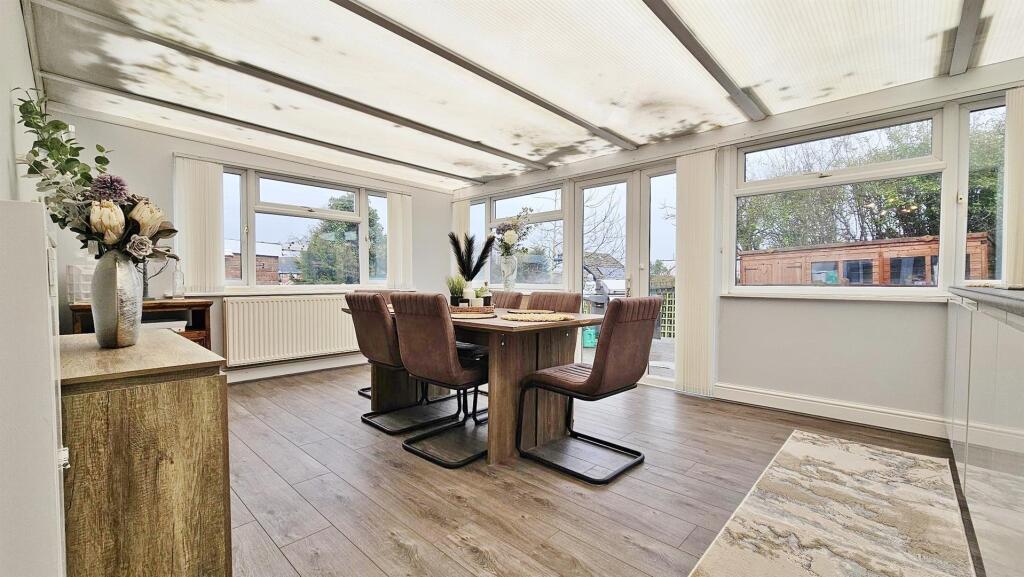 Conservatory/Utility