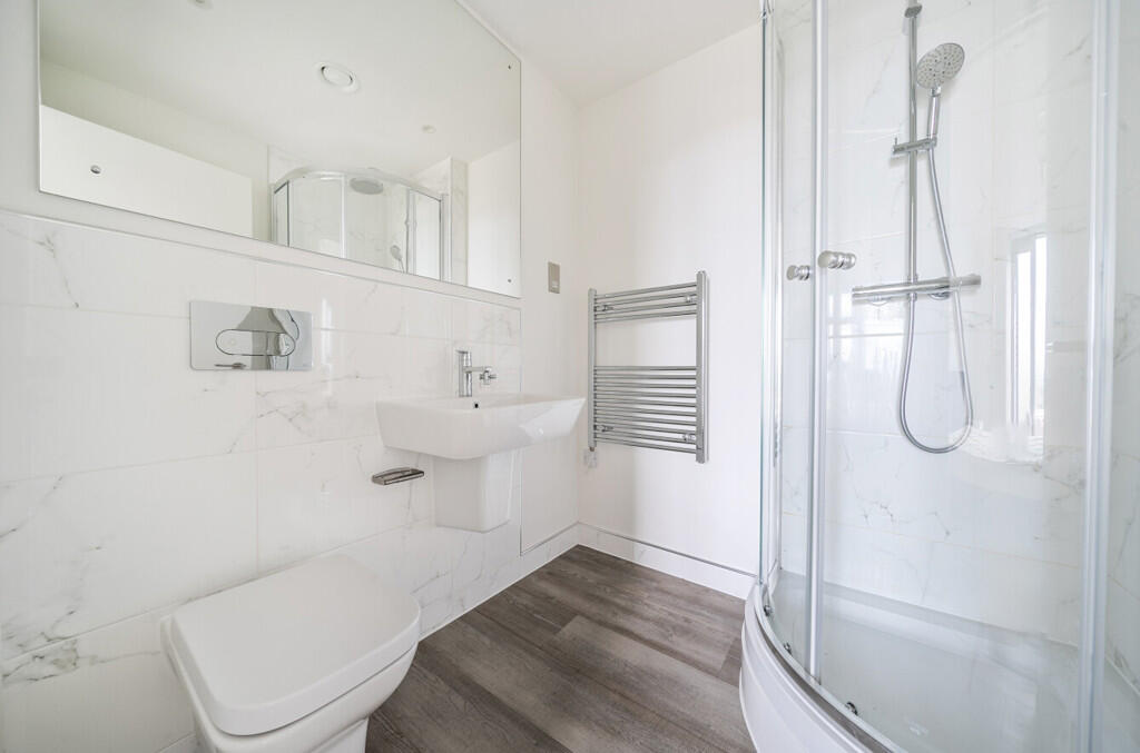 1334886-1-68adaab...