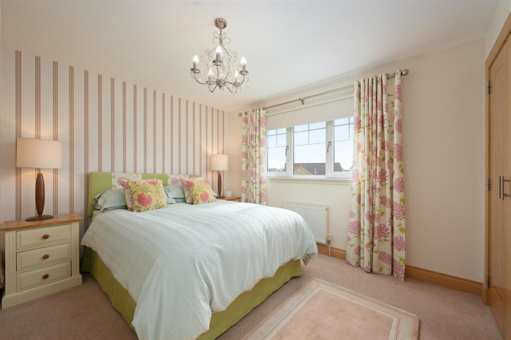 40ManorGardens027.JPG