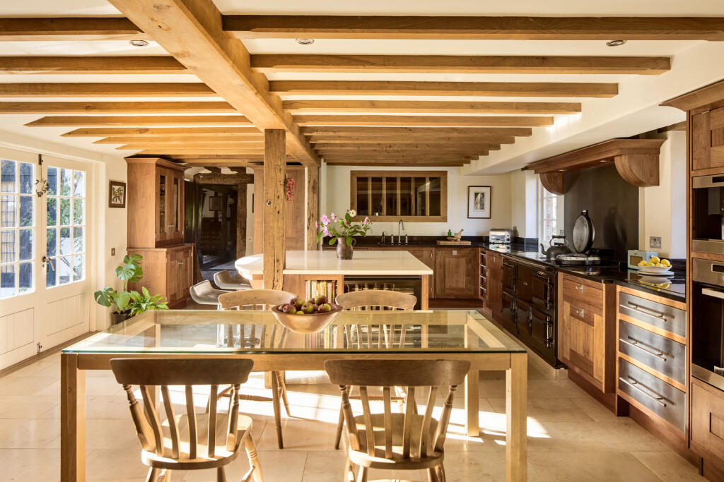 239843 - DGLA1288.jpg