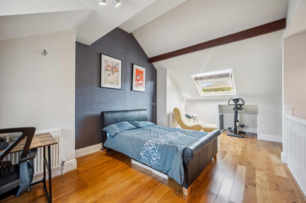 Saxton Mee 2 Fern Royd -0001.jpg