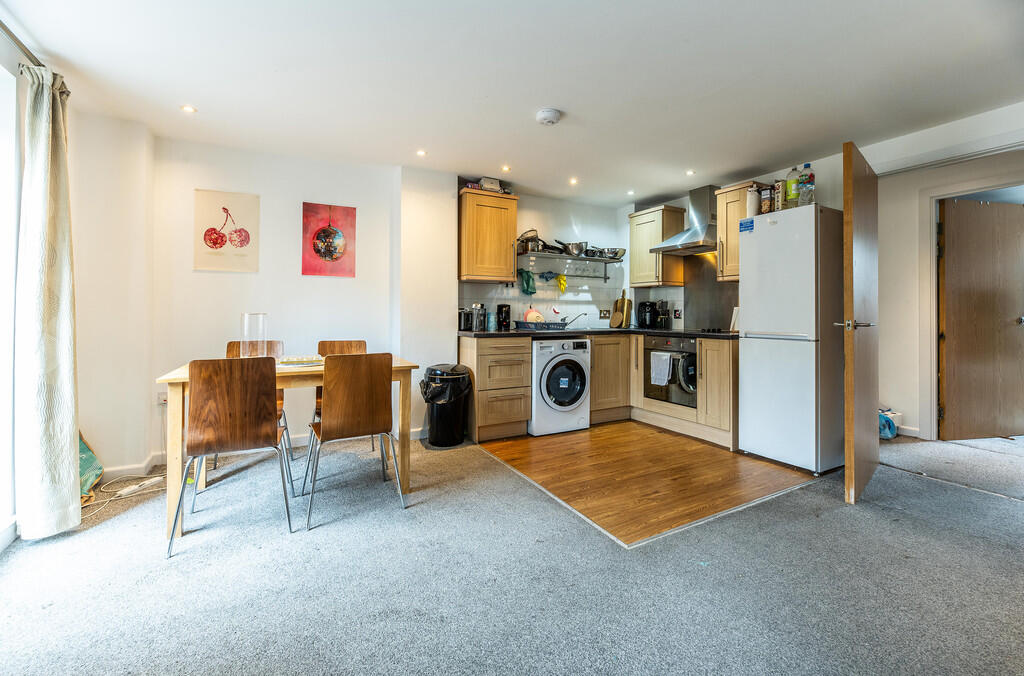 104 Cymbeline Hou...